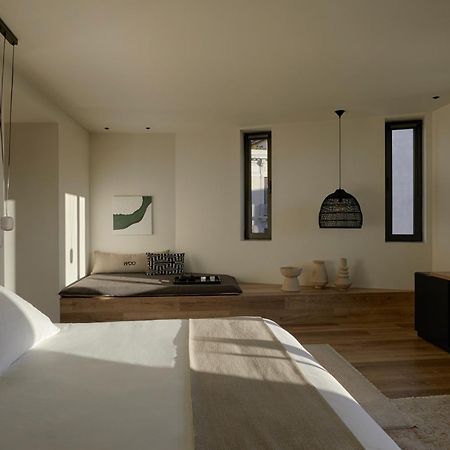 Athens Woo Suites Экстерьер фото