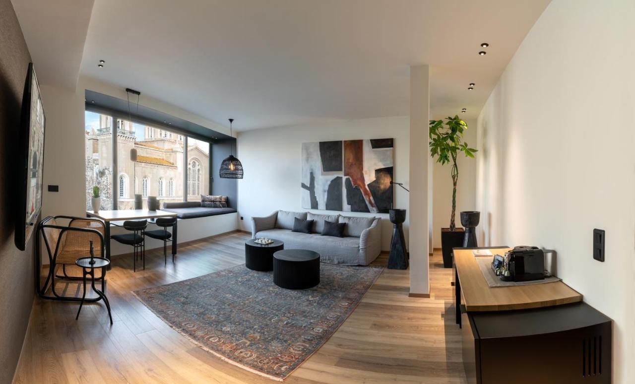 Athens Woo Suites Экстерьер фото