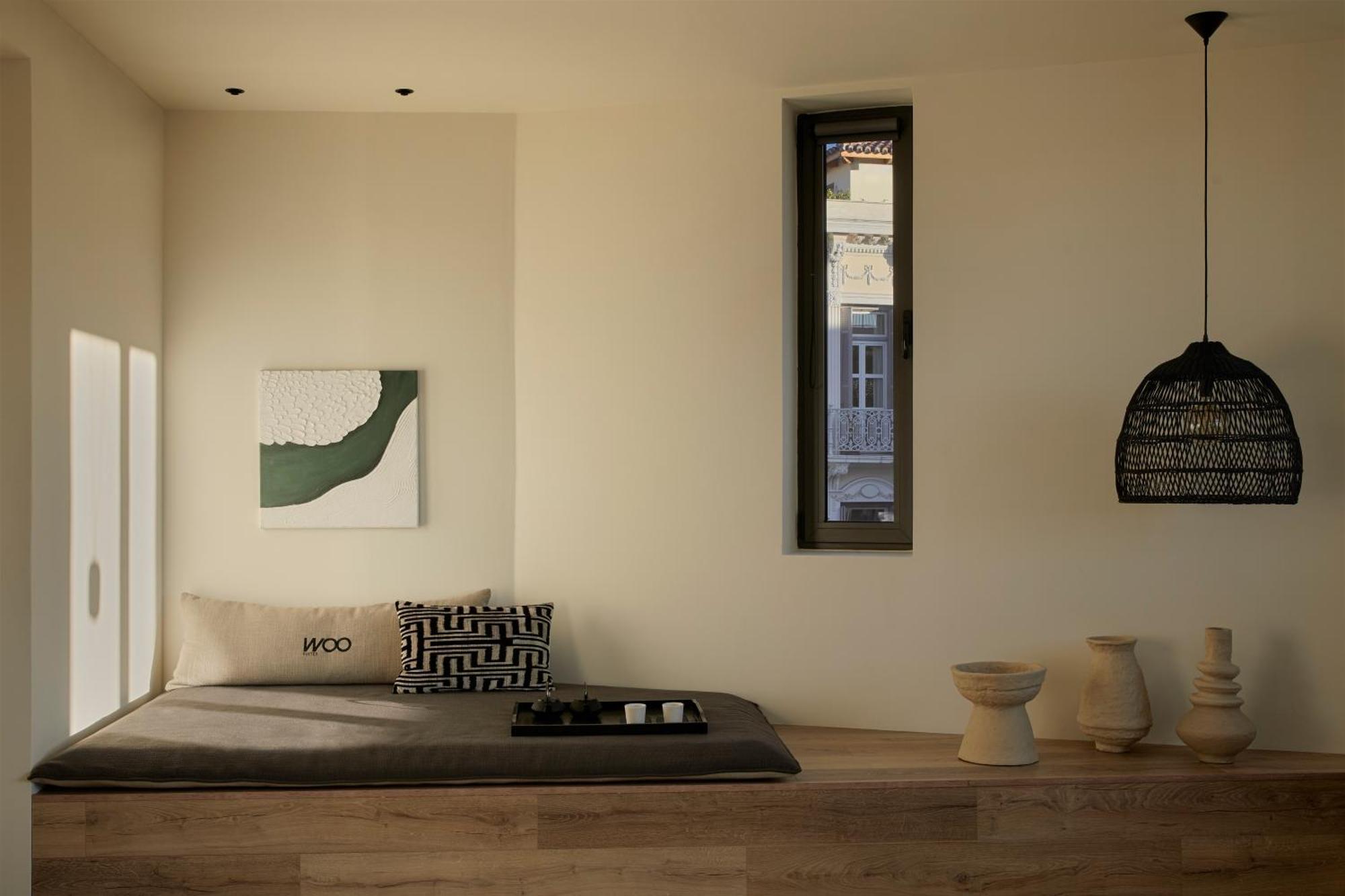 Athens Woo Suites Экстерьер фото